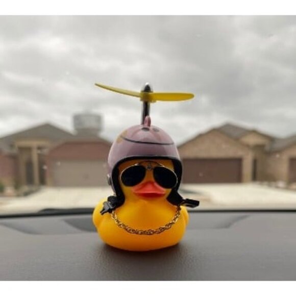 Rubber Duck Toy Car Ornaments Yellow Duck Car Dashboard Decorations Cool - Picture 1 of 1